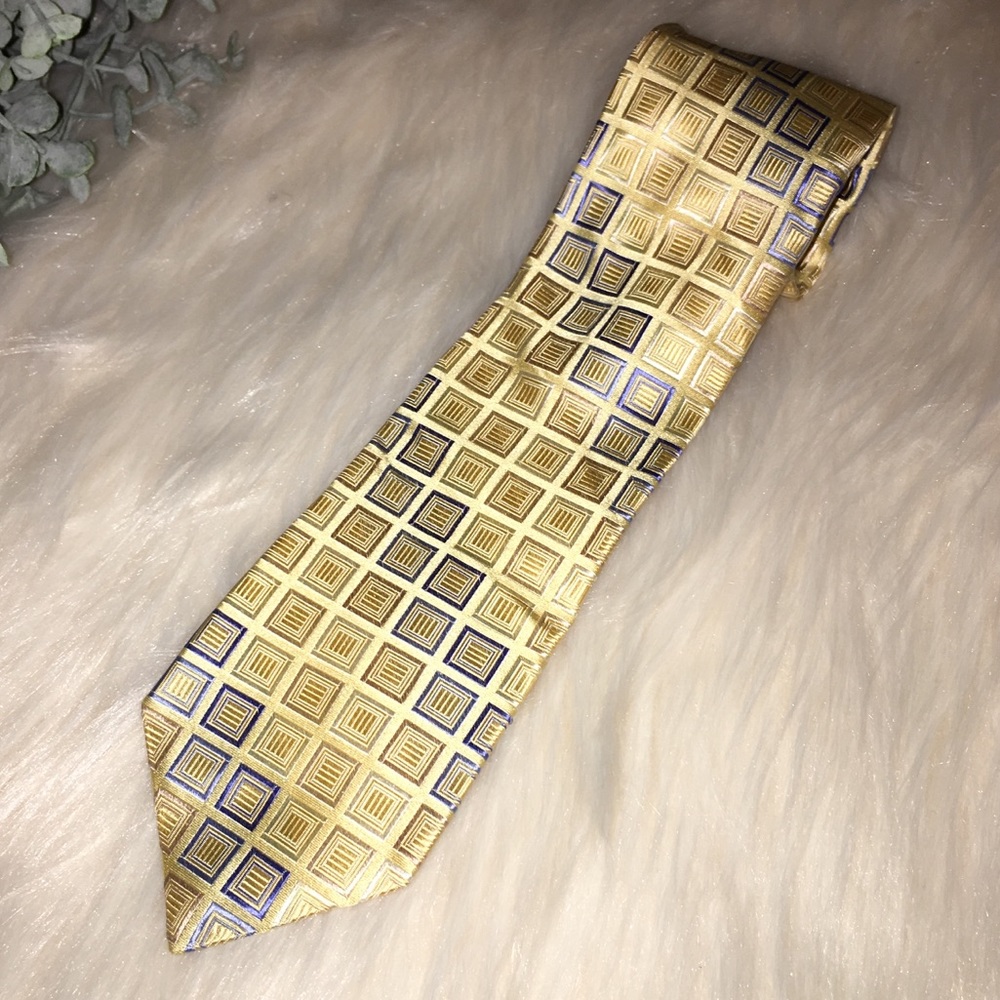 MICHAEL Michael Kors Yellow & Blue Neck Tie